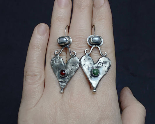 Aretes vintage en forma de corazón