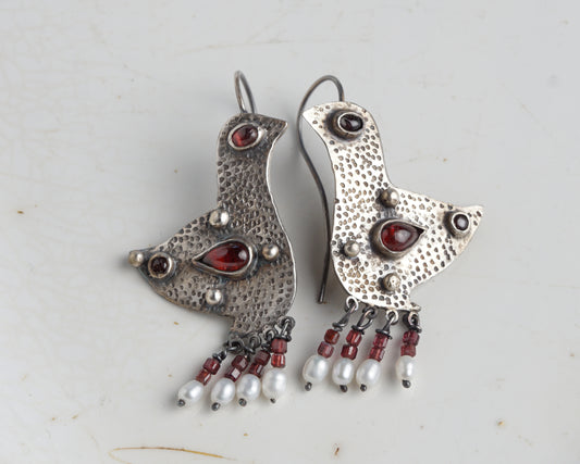 Ruby birds earrings