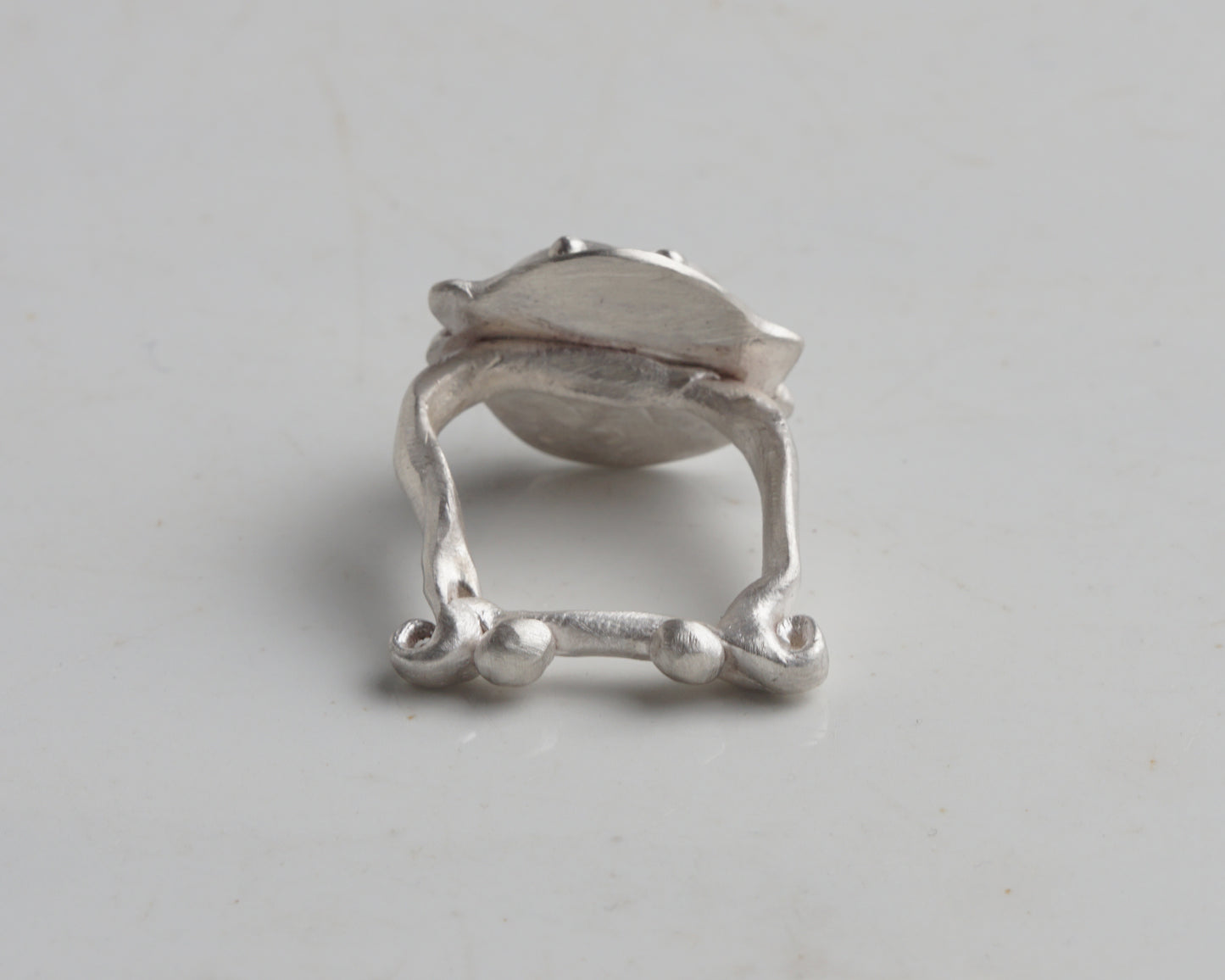 Verdant Peridot Sculptural Ring