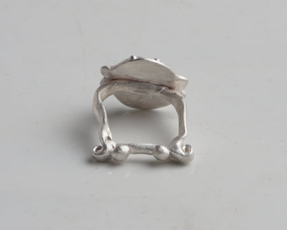 Verdant Peridot Sculptural Ring