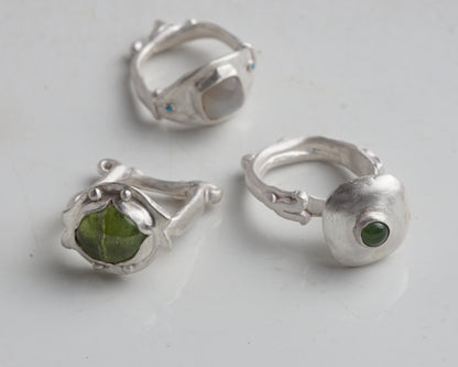 Verdant Peridot Sculptural Ring