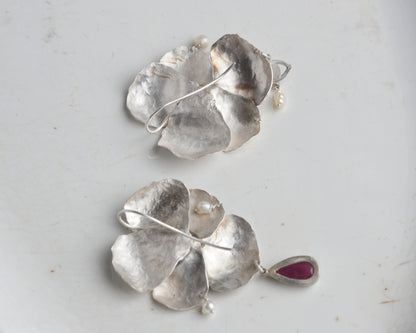 Heartsease Flower Earrings