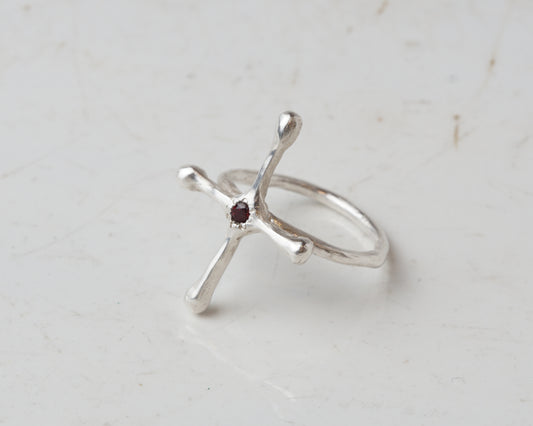 Vesper ring