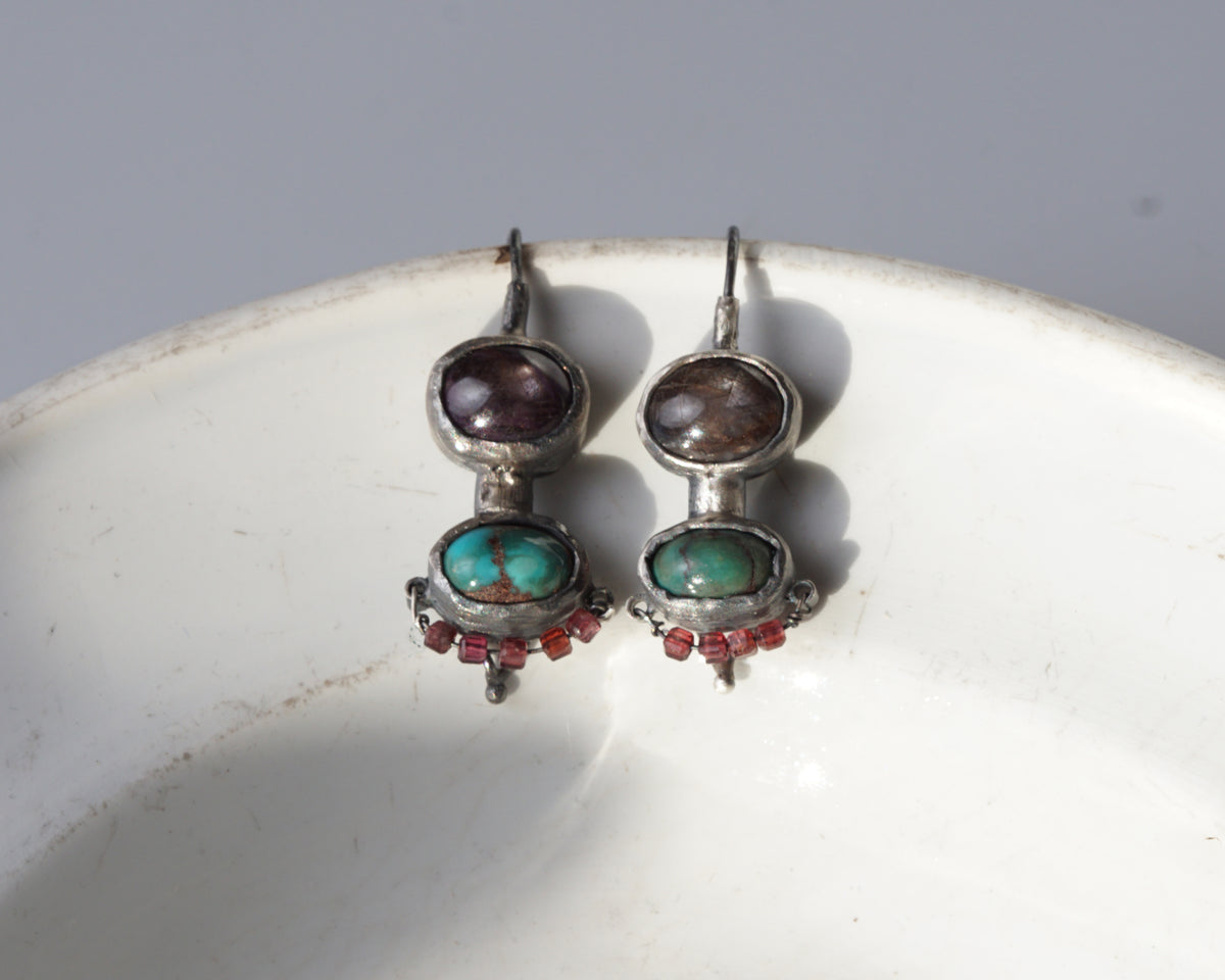 Saga earrings
