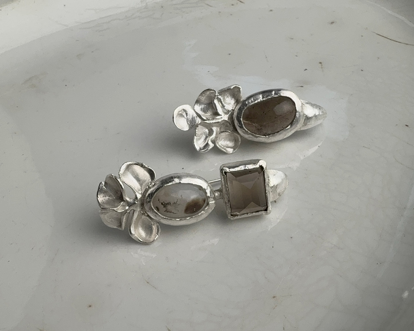 Smoky Balance Earrings