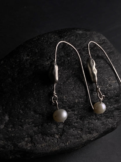 Aretes con perlas naturales